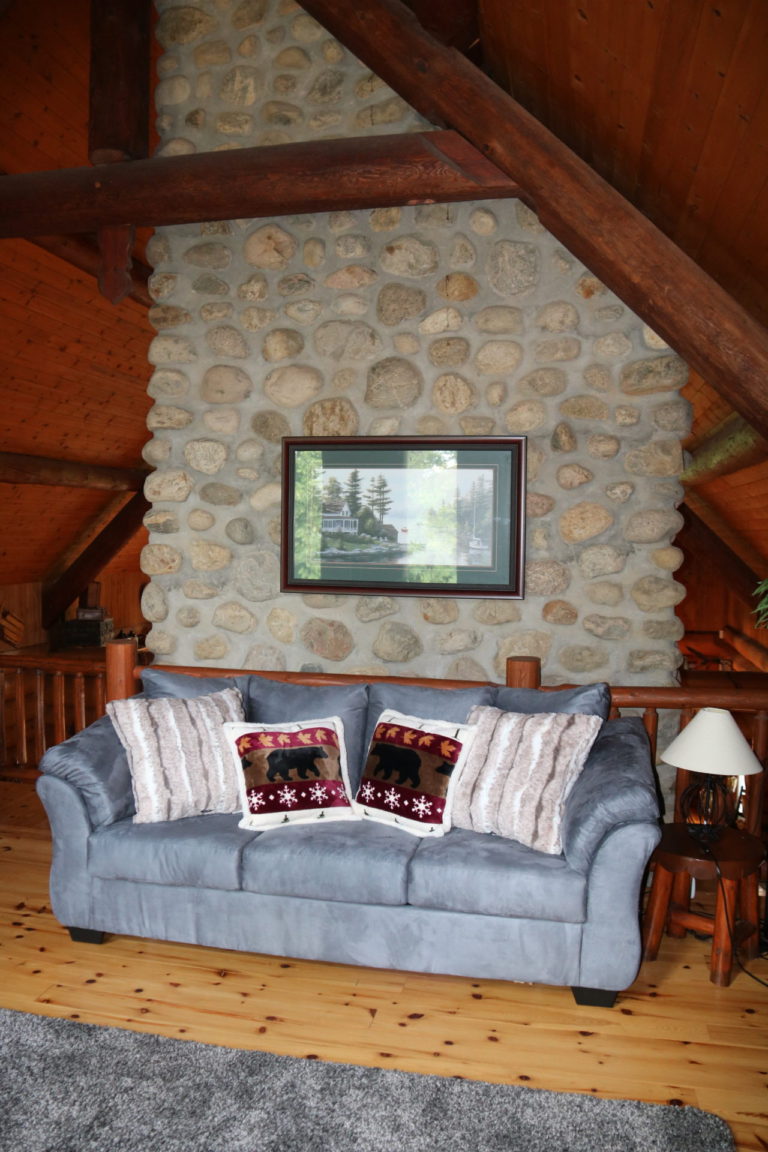 sofa area loft in chalet in quebec