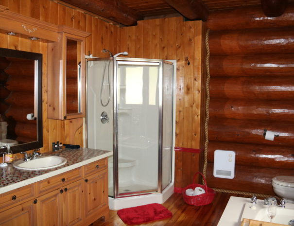 bathroom in log cottage chalets in quebec