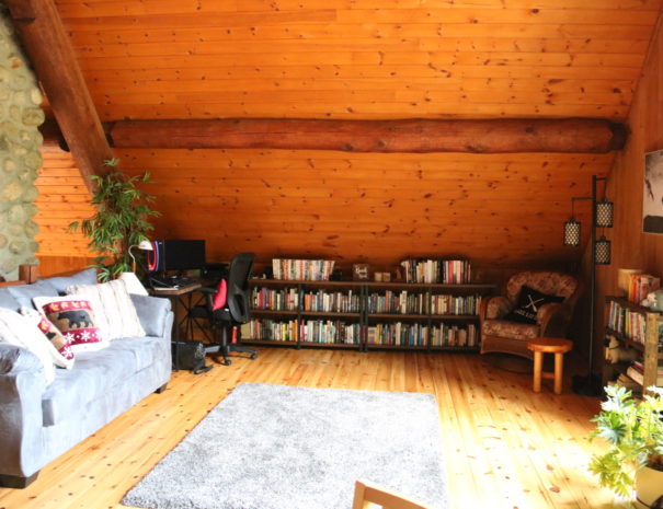 loft area with library