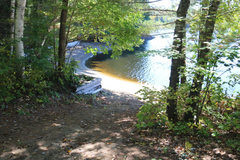 boat launch to lake cottage quebec