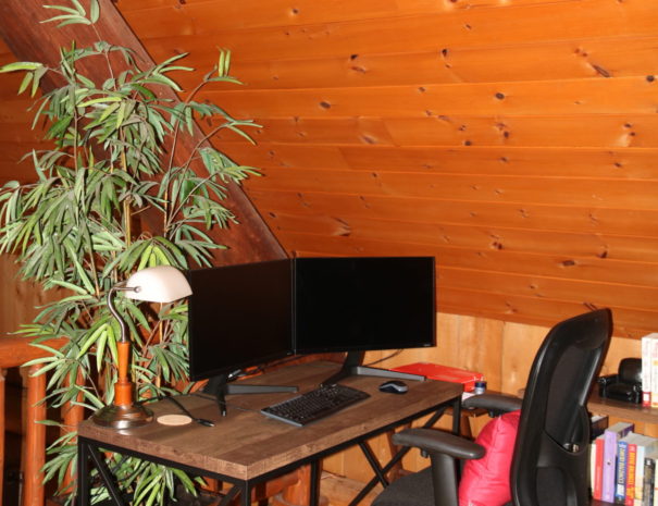 office corner with desk and double monitor strong wifi cottage rental near ottawa