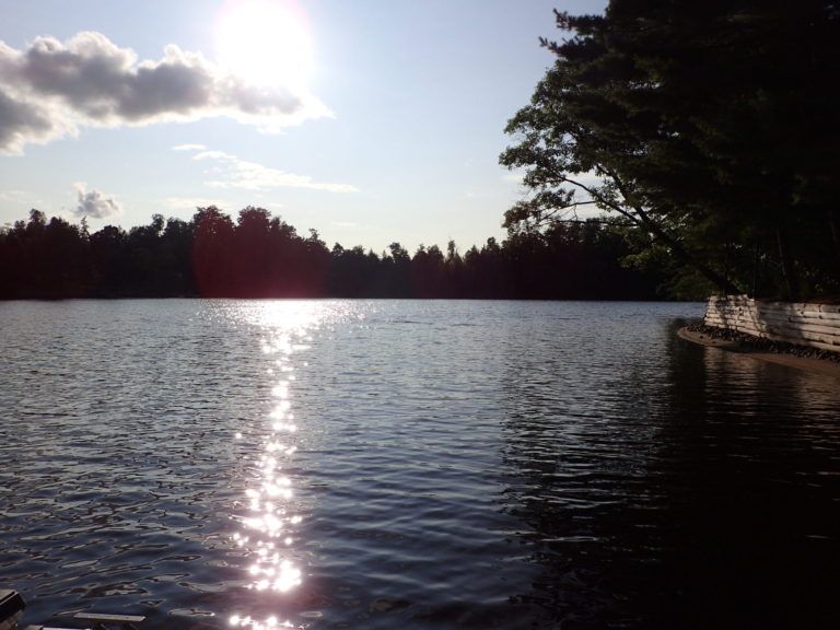 sunset cottage rentals near ottawa