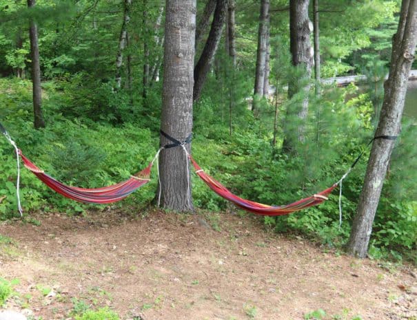 hammocks log cottage rental near ottawa